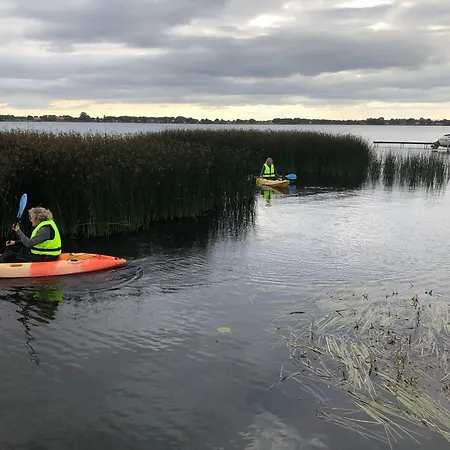 Huset Ved Soen Taet Pa Herning Og Mch Og Boxen 90 M2 Дом отдыха *