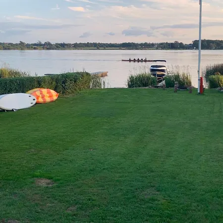 Huset Ved Soen Taet Pa Herning Og Mch Og Boxen 90 M2 Sunds