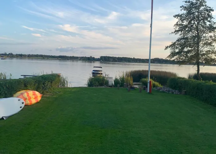 Huset Ved Søen Tæt På Herning Og Mch Og Boxen 90 M2 Feriehus *