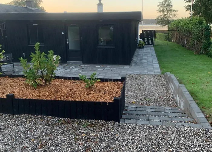 Feriehus Huset Ved Søen Tæt På Herning Og Mch Og Boxen 90 M2