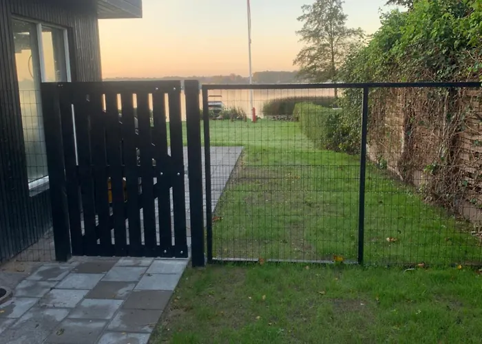 Huset Ved Søen Tæt På Herning Og Mch Og Boxen 90 M2 Feriehus